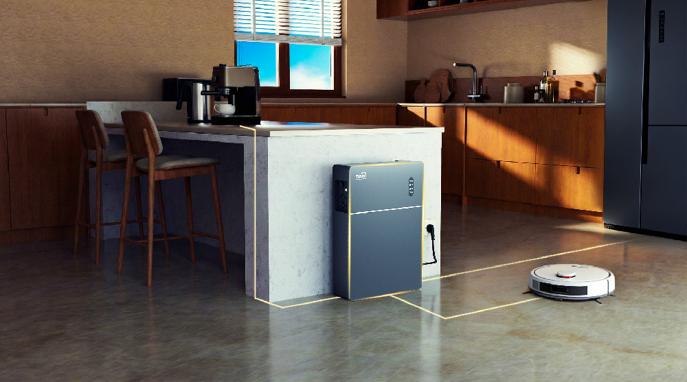 The Power Play: How Microinverters Beat DC Optimizers in Solar Systems