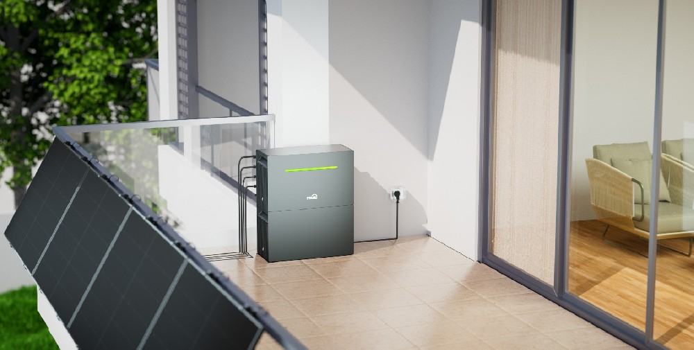 The Power Play: How Microinverters Beat DC Optimizers in Solar Systems