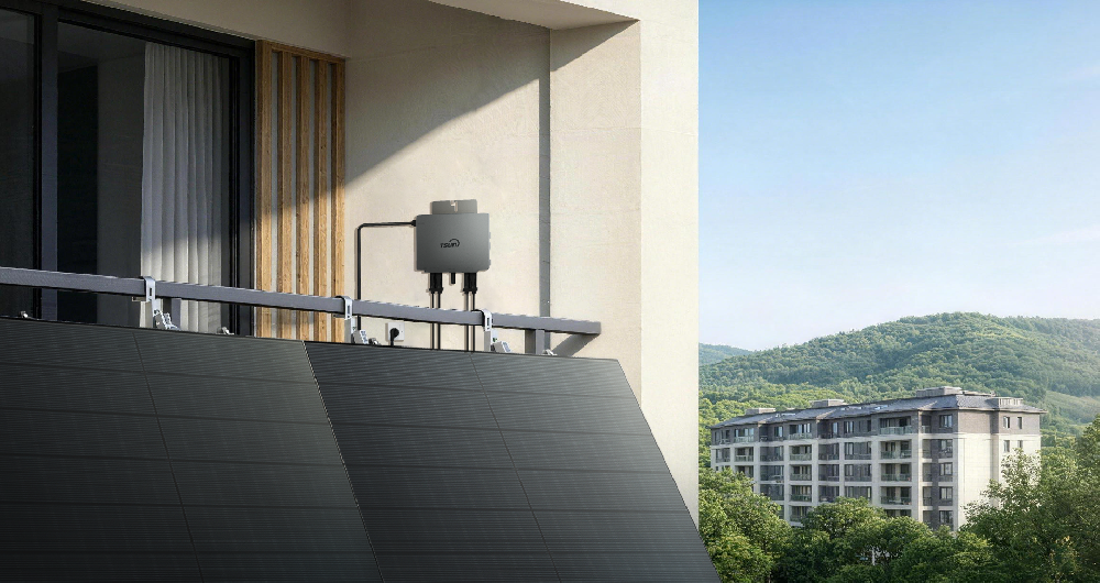 The Power Play: How Microinverters Beat DC Optimizers in Solar Systems